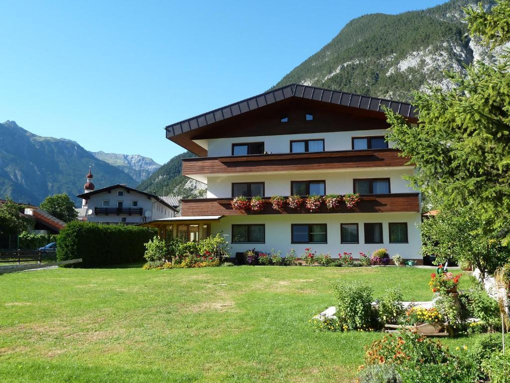 Gastehaus Frischhut Hotel Nassereith Luaran gambar